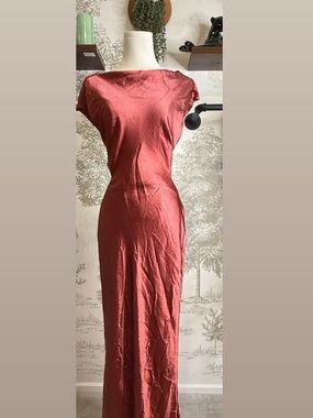 Women’s Rust Red Satin Column Dress
